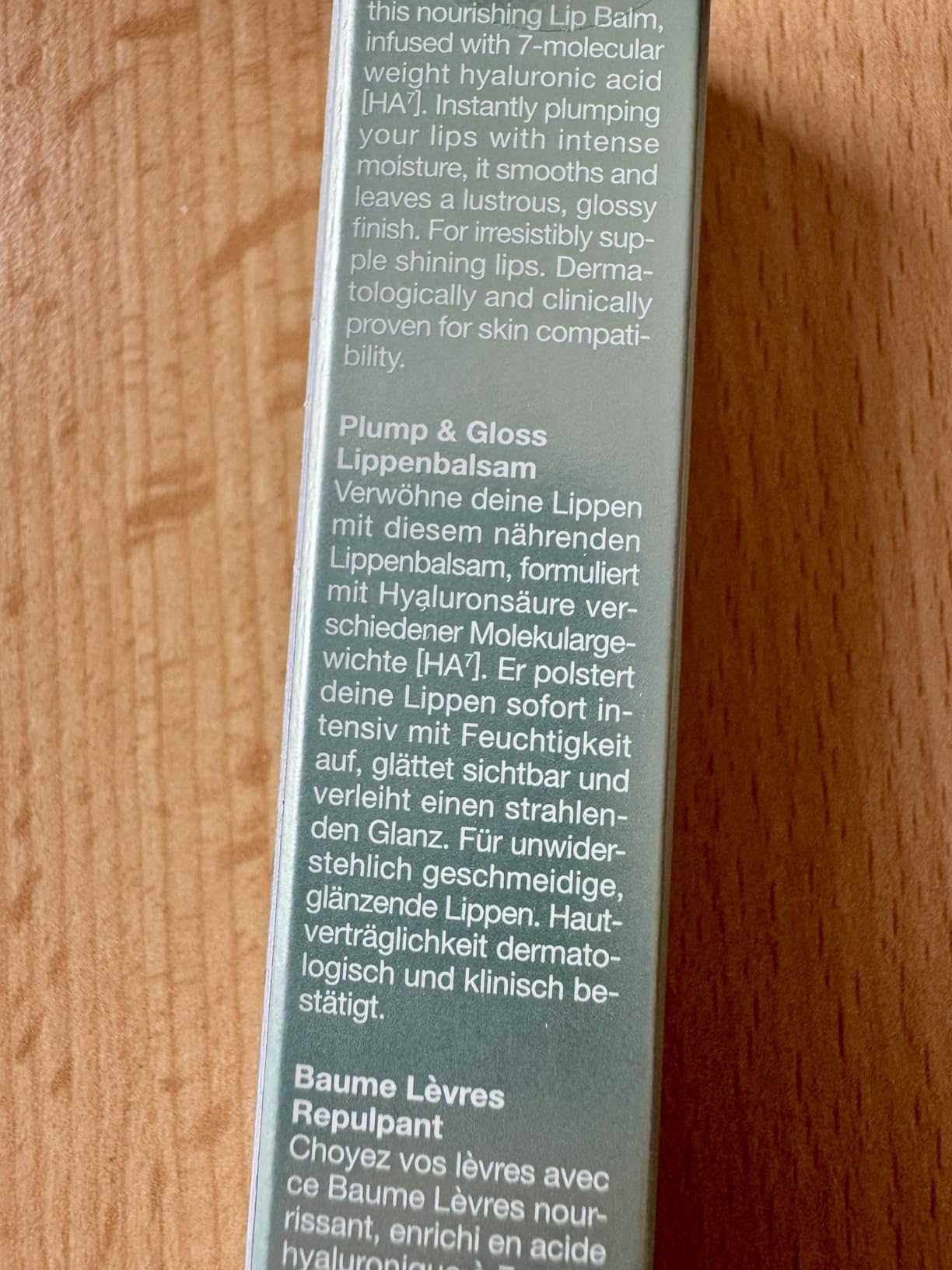 Perfekt für trockene Lippen im Alter